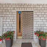 Apartmenst Saban 1709 * Murine