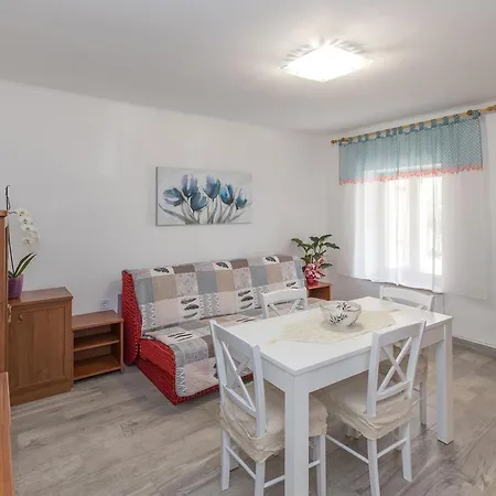 Apartmenst Saban 1709 * Murine