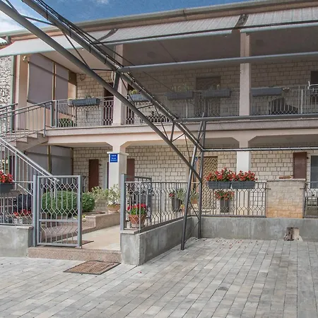 Lägenhet Apartmenst Saban 1709 Murine